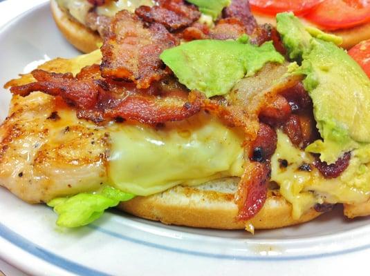 Grilled Chicken Sandwich comes with fresh slices of avocado, crispy strips of bacon and so much more.