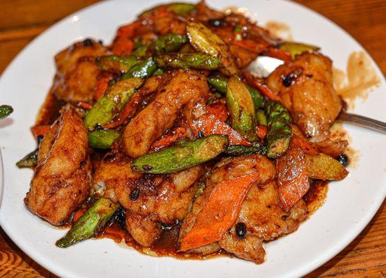 White Fish Fillet with Asparagus