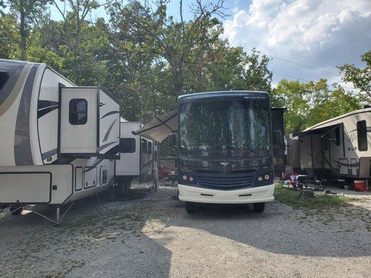 Not able to fully extend our awning. If you zoom in, the 5W's powerbox just fit BETWEEN their rear two slide-outs.