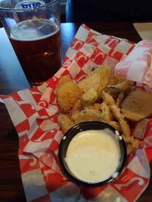 Fried pickle chips