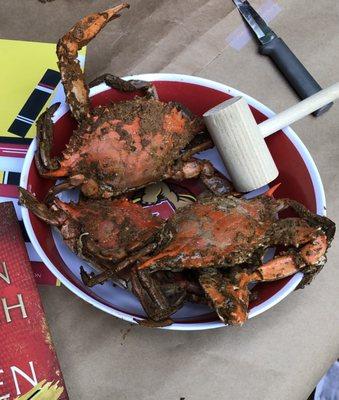 Summer steamed crabs