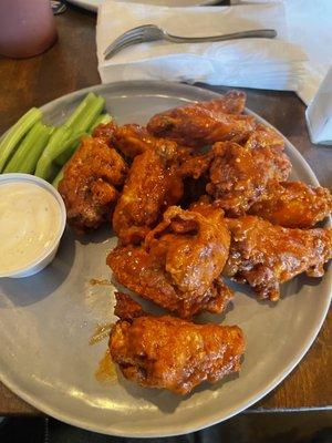 Best wings in Tacoma! 
 (buffalo sauce has real garlic in it)