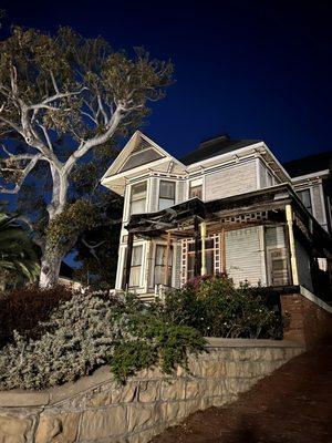 The House where Thriller featuring MJ & Vincent Price took place. Michael Jackson's Thriller House on historic Carroll Avenue in LA.