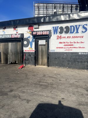 Woody's Tire Service