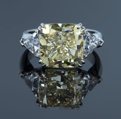 7ct Natural Fancy Yellow Diamond (GIA)