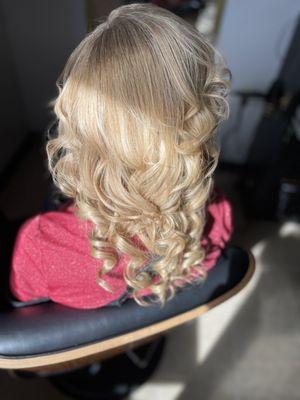 Zoe Extensions & Wig Salon