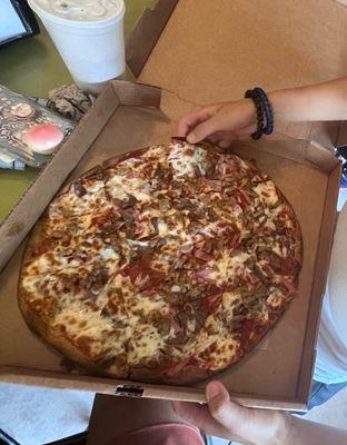 14 inch skinny meat man pizza