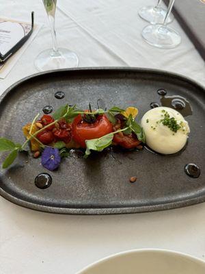 Burrata with tomatoes