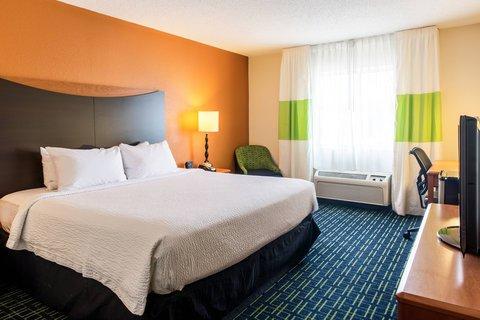 Fairfield Inn & Suites Canton