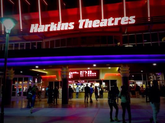 Harkins Gateway Pavillions 18