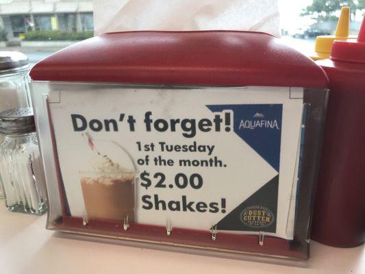 $2 shakes!