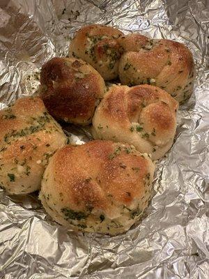 Garlic knots