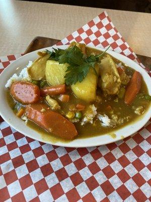 Chicken Curry (Lunch special) Delicious!