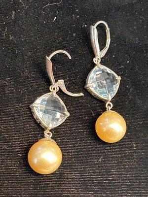 Gorgeous & unique earrings