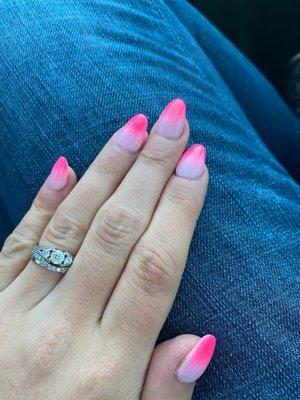 Dip nails pink ombré  for maui!