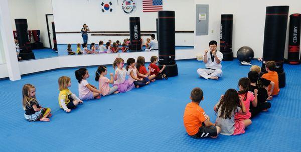 Birthday party Taekwondo class. Great focus!!!