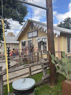 Beautiful day for shopping at Cypress Creek Lavender!