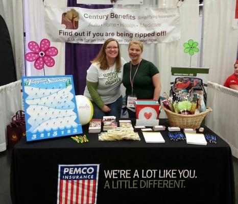 Jennifer and Bonnie at the Women's Expo 2015