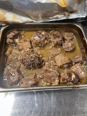 Oxtails