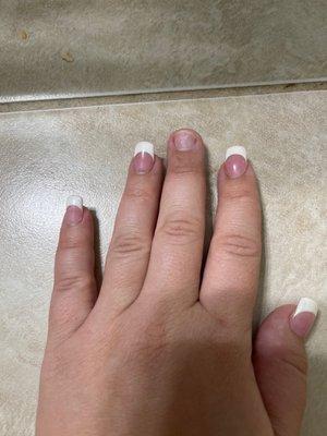 The middle finger popped off after 5 days of getting them done."