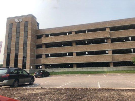 Parking garage next to courhouse