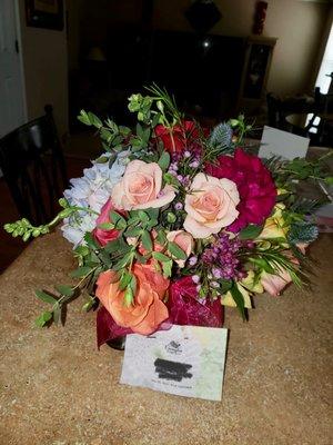 Here is what I got. Doesn't look nothing like a deluxe bouquet. Blocked out address for safety reasons