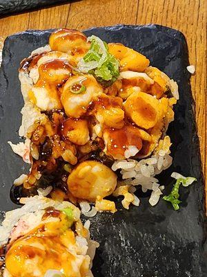 Baked Baby Scallop Roll