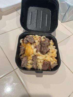 Mac N Cheese Tri-tip