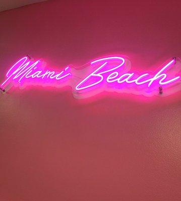 Doggie VIP Flamingo Miami Beach