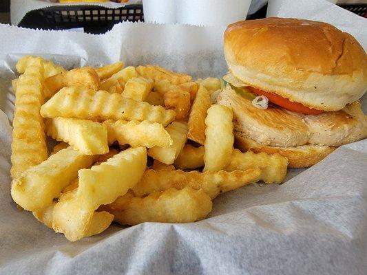 Cajun chicken with fries