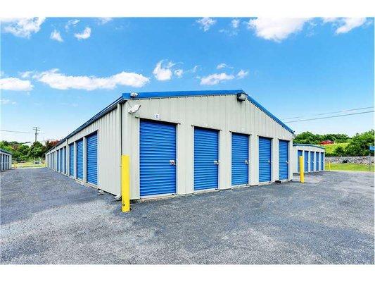 Interior Units - Storage Express at 8331 Hwy 44 E, Mount Washington, KY 40047