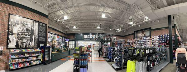 DICK'S Sporting Goods