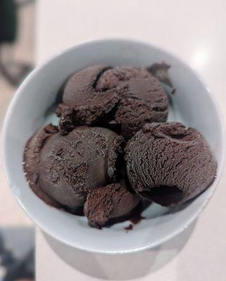 Chocolate gelato