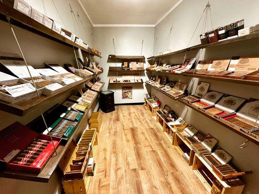 New walk-in humidor!