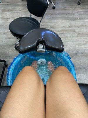 Pedi time!