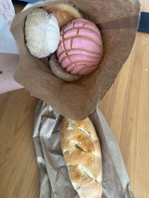 Mini conchas and bolillo with cream cheese and jalapeño