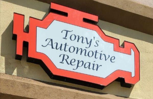 Hello, I'm Tony. Thank you for visiting my shop.