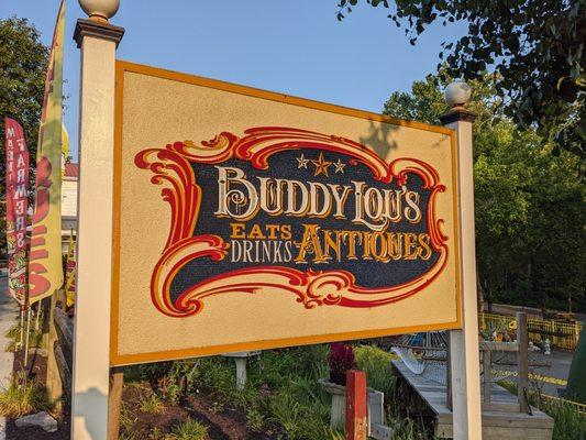 Buddy Lou's, Hancock