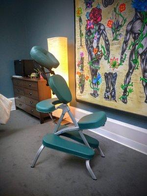 Earthlite chair, very comfortable and great for upper bodywork