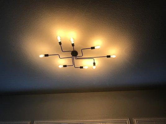 Light fixture