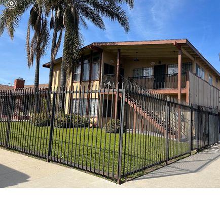 A lovely 3 units building located in central Los Angeles excepting City Section 8.