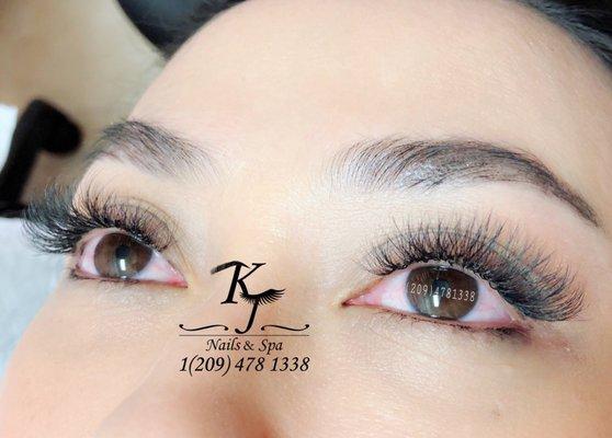 Volume Eyelashes Extension