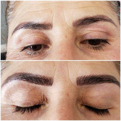 Eyebrows microblading