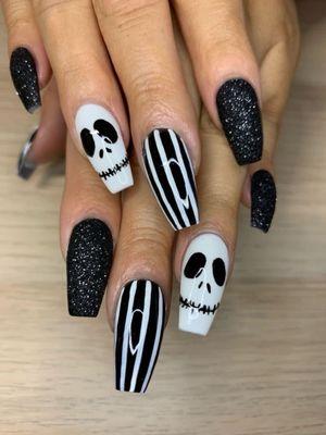 Halloween nails