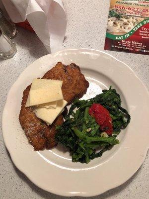 Chicken cutlets with broccoli