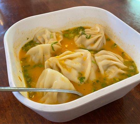 Jhol chicken momo