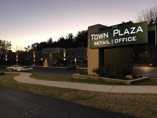 Town Plaza, Rt 146, Clifton Park, NY