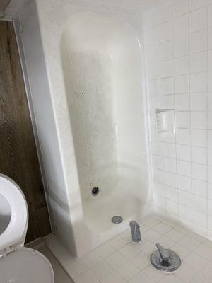 Bathtub