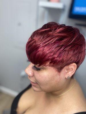 Cut and coke Pixie Cut  Accepting appts 7 Days a Week Kisha Ann 615:349:6036