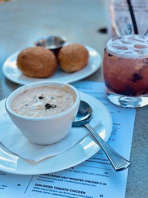 Charleston She-Crab Bisque (cup)